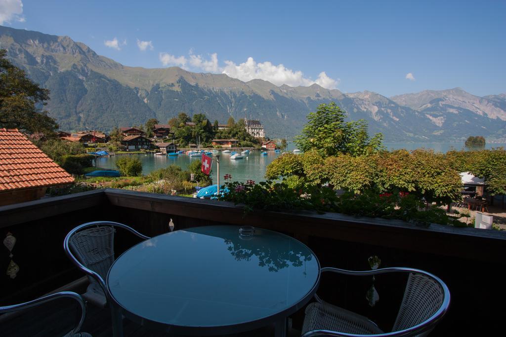 Lake Lodge Hostel Iseltwald Quarto foto